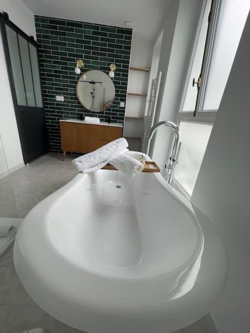 Le Grand Michelet Centre De Tours Apartment Екстериор снимка